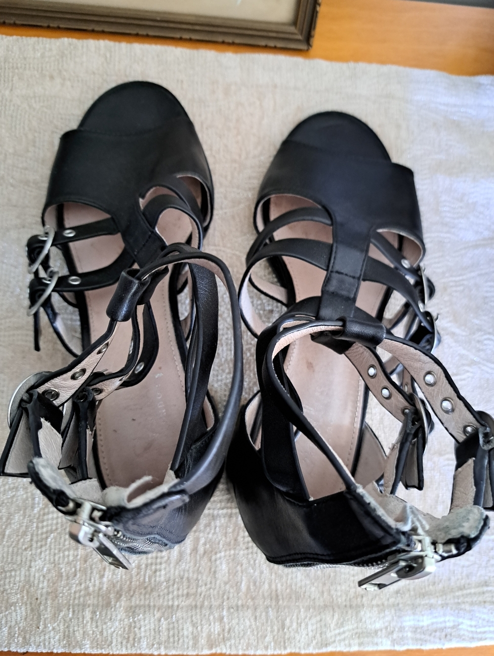 SHELLYS London Gladiator Style Black Sandals Size 38 - Picture 5 of 7